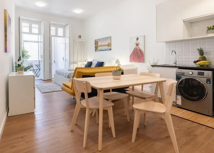 Apartment Host Wise - Comfortable Stunning Flats - Center Porto