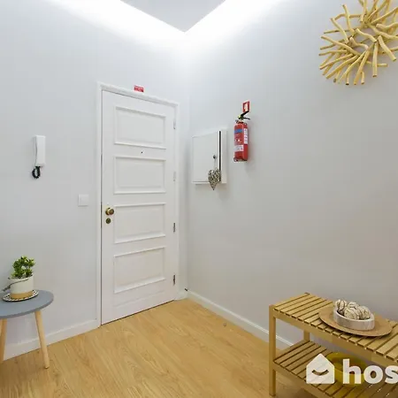 Host Wise - Comfortable Stunning Flats - Center Apartment Porto