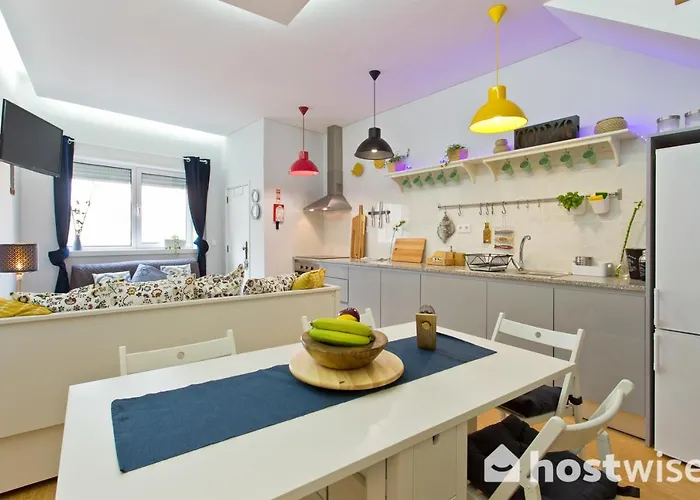 Host Wise - Comfortable Stunning Flats - Center Apartment *