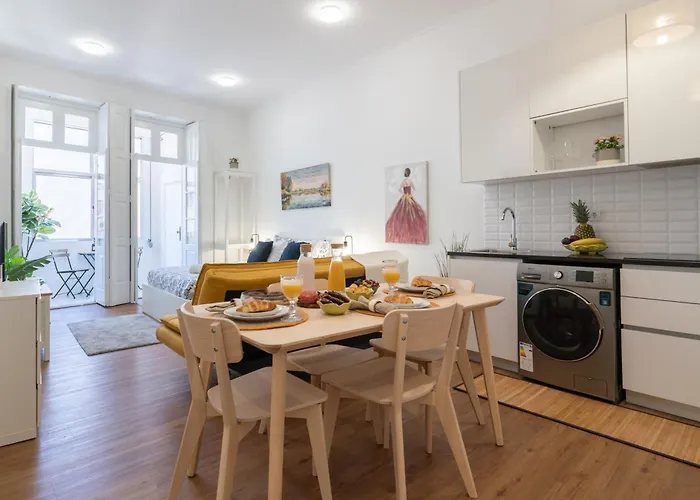 Host Wise - Comfortable Stunning Flats - Center Apartmán *