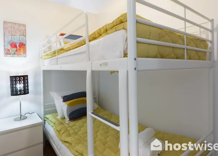 Host Wise - Comfortable Stunning Flats - Center Apartamento Oporto
